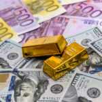 Gold See-Saw: Up In Europe, Down In USA