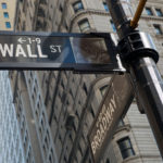 Combination of Facts Drives Up Gold Towards Resistance Levels